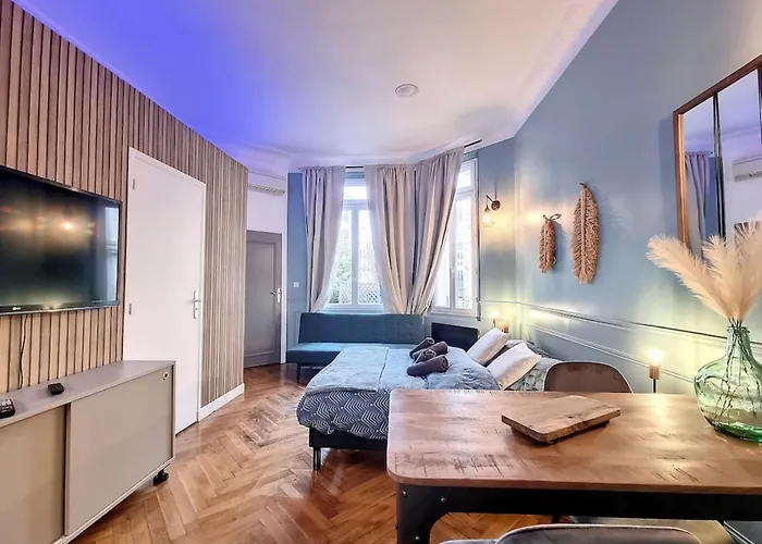 Eleonore Elegance Calme Confort Et Parking Apartmán Rouen